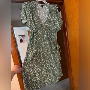 Universal Thread wrap dress